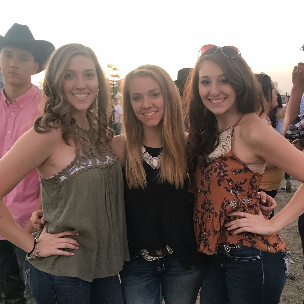 Meet your Posher, Bailey